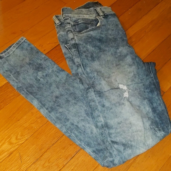 Express High Rise Jeans - Picture 2 of 3